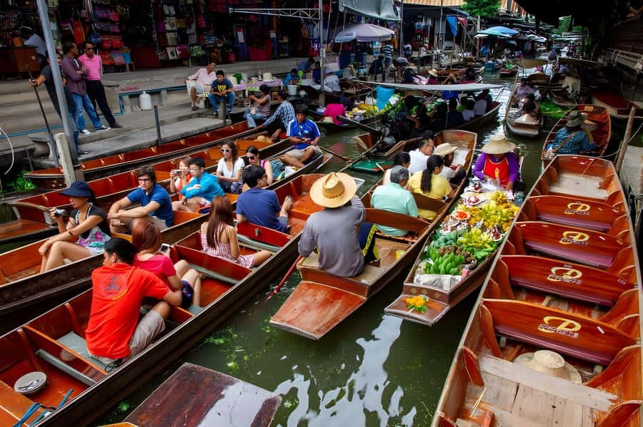 1-Day Trip: Floating Market & Railway Market by Toyota Camry - Key points at a glance
