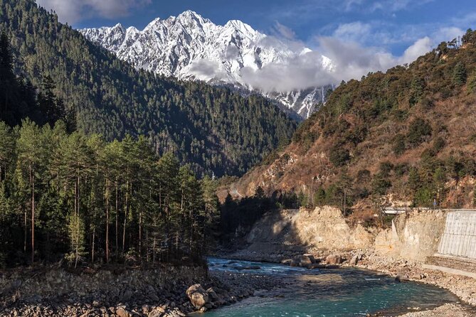 13 Day Classic Tibet Tour on Flight and Soft Sleeper Train - What the $2,030 price really covers