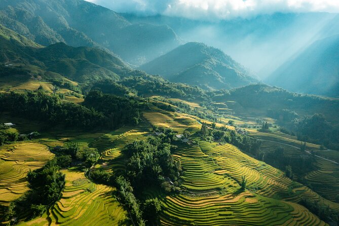 2-Day Amazing Sapa Trek With Sleeper Train From Hanoi - Overnight At Hotel - Lao Chai and Ta Van, the cultural heart of the trip