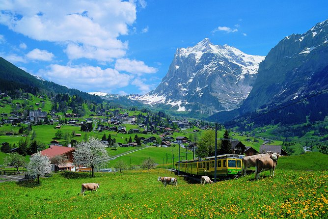 2-Day Jungfraujoch Top of Europe Tour from Zurich: Interlaken or Grindelwald - Day one: Zurich to the Bernese Oberland
