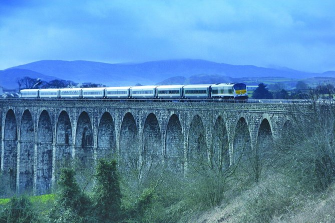 2-Day Northern Ireland Rail Tour: Belfast, Antrim Coast, and Giant's Causeway - A short Belfast evening near Great Victoria Street