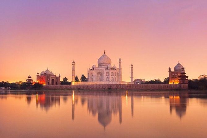 2-Day Private Tour to The Taj Mahal, Agra and Jaipur from Delhi by Train - Agra shopping and the four-hour Jaipur drive