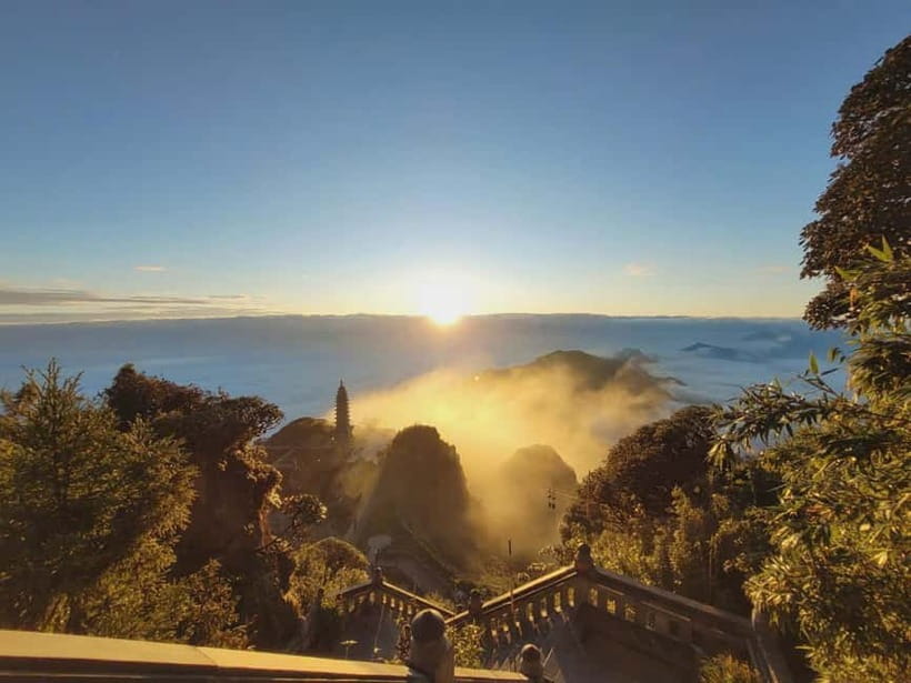 2 Day Sapa-Bac Ha Market: Night Train& Homestay-Bus Ha Giang - Cat Cat Village and the first Sapa walk