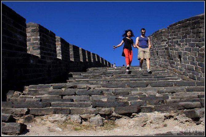 2 Days Tour of Xian & Beijing via Train: Terracotta Warriors & Great Wall - Three hours with Qin Shi Huang’s terracotta army