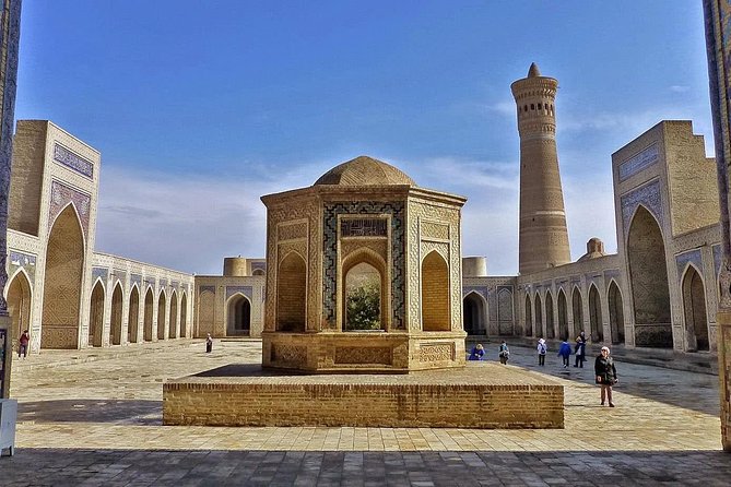 2 Days Tour to Bukhara and Samarkand from Tashkent by train - Registan is the main event