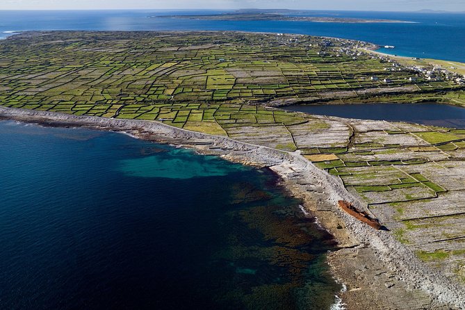 3-Day Cliffs of Moher, Connemara and Aran Islands Rail Tour from Dublin - Guide quality and the small-group feel