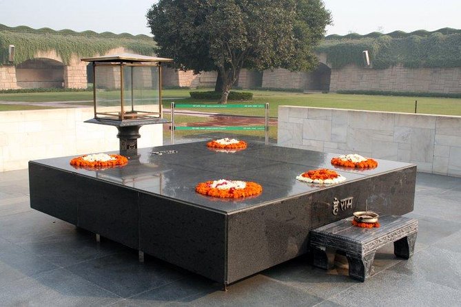 3-Day Tour to Khajuraho and Kamasutra Temple from Delhi by Train - Hindu and Jain monuments beyond the famous carvings