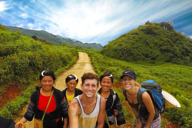 3 Days Sapa Tour with Night Train from Hanoi - Cat Cat Village and the H’ mong route
