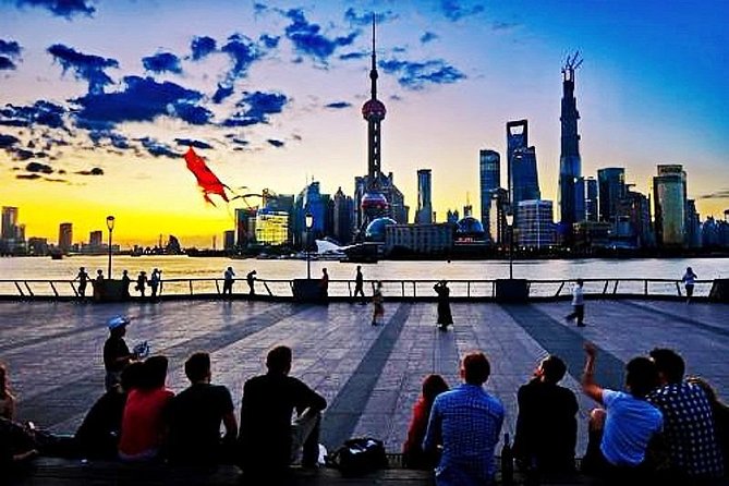 4-Hour Private Shanghai Modern Impression Tour with Tower and Maglev Train Ride - Why this tour works for a first look at modern Shanghai