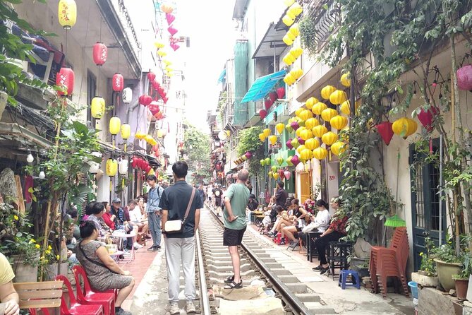 4 Hours Private City Tour with Highligh Train Street - Why Train Street is the tour’s main draw