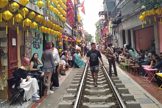 4 Hours Private City Tour with Highligh Train Street - Opera House, cathedral, and the Old Quarter