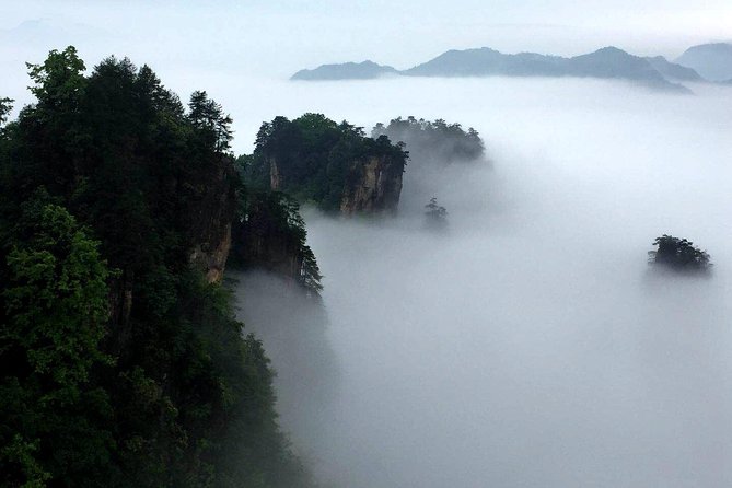 5-Day Combo Package of Zhangjiajie With Fenghuang (By Fast Train) - Day 1: A simple arrival in Wulingyuan
