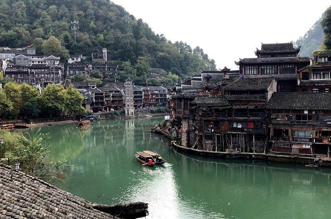 5-Day Combo Package of Zhangjiajie With Fenghuang (By Fast Train) - Day 4: Tianmen Mountain and the move to Fenghuang