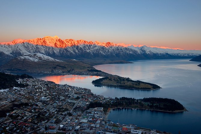 5 Day South Island Circut: Trains, Glaciers and Milford Sound from Christchurch - Day 4: Queenstown to Milford Sound and back