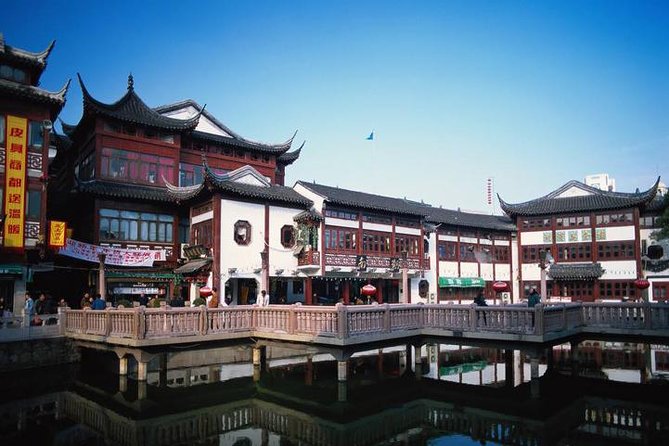 [5 days] Capital Beijing 2 nights + Modern Shanghai 2 nights By high speed Train - Who should choose this Beijing and Shanghai itinerary