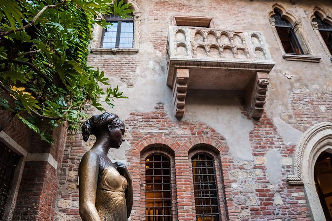 6-Day Italian Lakes, Milan with Bernina Express Train Experience - Lake Garda delivers the best boat day