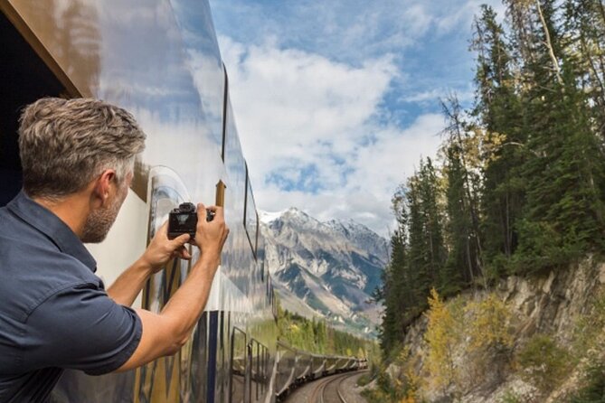 6-Day Rocky Mountaineer Train Tour, From Vancouver to Rockies - Day 2: Kamloops toward Banff and the Rockies