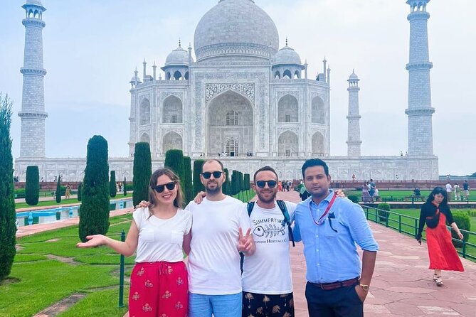 Agra Tour by Superfast Train from Delhi: All Inclusive - Meeting your guide at Agra station