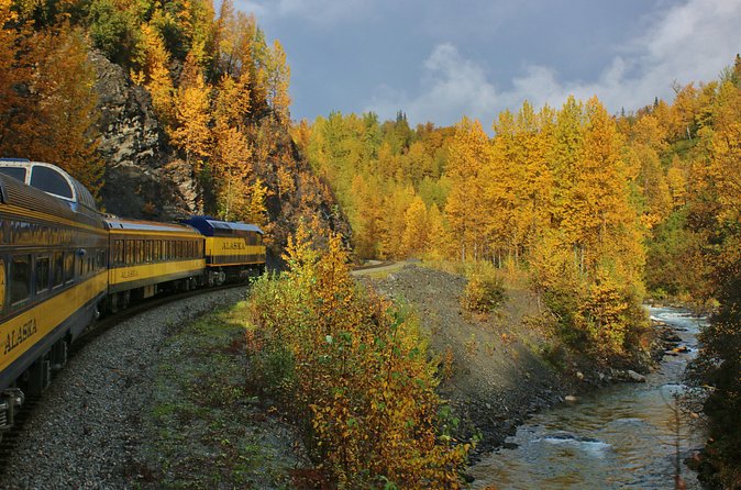 Alaska Railroad Hurricane Turn RoundTrip Talkeetna - Hurricane Flagstop Same Day - Who should book the Hurricane Turn?