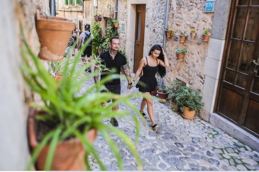 Alcudia/Marratxi: Valldemossa & Soller Tour by Tram & Bus - Who should book this day trip?