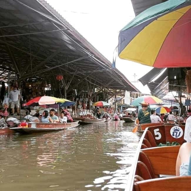 All-in-One Market Experience: Railway & Floating Wonders - Why the Maeklong train is the day’s big moment