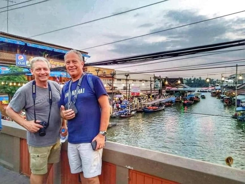 All-in-One Market Experience: Railway & Floating Wonders - Damnoen Saduak, canals, and the extra boat choice