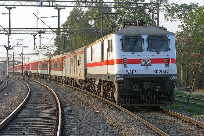 All Inclusive Taj Mahal & Agra Fort Tour from Delhi by Express Train - The Baby Taj and its fine detail