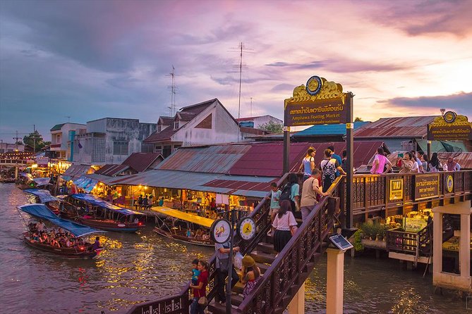 Amphawa Floating Market Tour with Maeklong Railway Market (SHA Plus) - What the private format changes