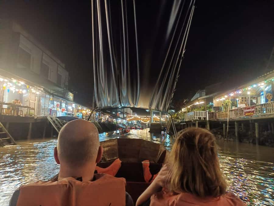 Amphawa & Railway Market & Boat Ride: from BKK - Should you book this experience?