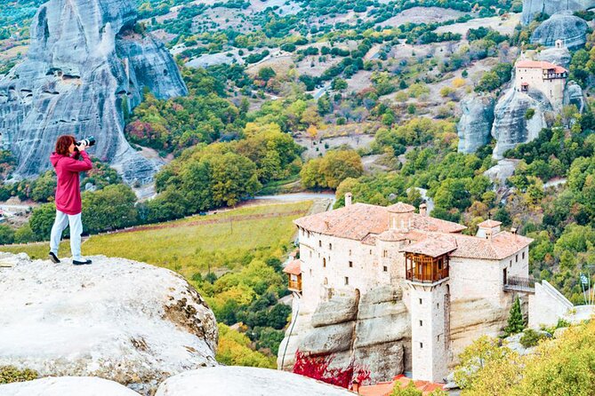 Athens to Meteora DayTrip by Train in Spanish language - Local Agency - Great Meteoron, the largest monastery