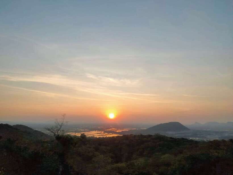 Bamboo Train, Banann Temple, Fruit Bat, Bat Cave, Sunset - Lok Ta Dambong Kra Nhoung and Battambang’s local identity