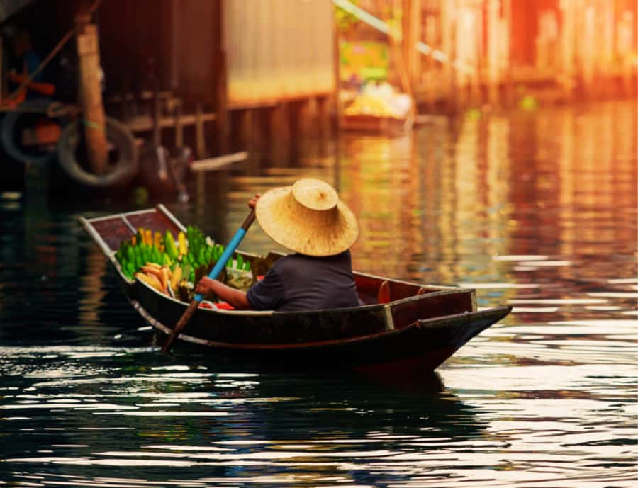 Bangkok: Amphawa Floating & Railway Markets Guided Day Tour - Is $335 a fair price for two people?