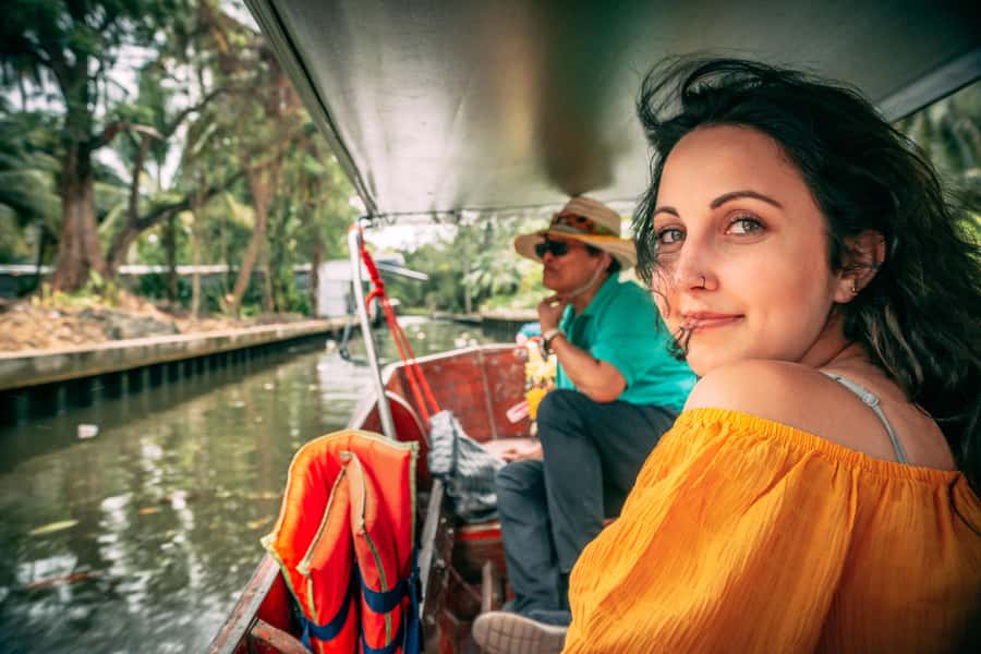 Bangkok: Ayutthaya, Railway & Floating Markets Full-Day Tour - Ayutthaya begins with Wat Yai Chai Mongkhon