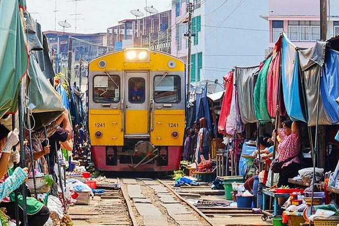 Bangkok - Damnoen Saduak and Train Market Private Tour - Maeklong Railway Market and the passing train
