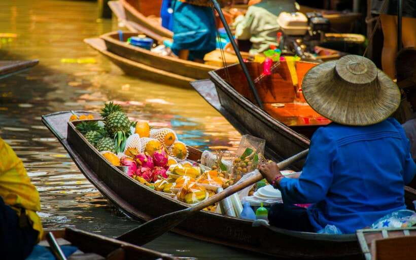 Bangkok: Damnoen Saduak and Train Market with Boat Ride - Who will enjoy this day most