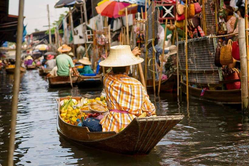 Bangkok: Damnoen Saduak Market and Maeklong Railway Market - The long ride from Bangkok