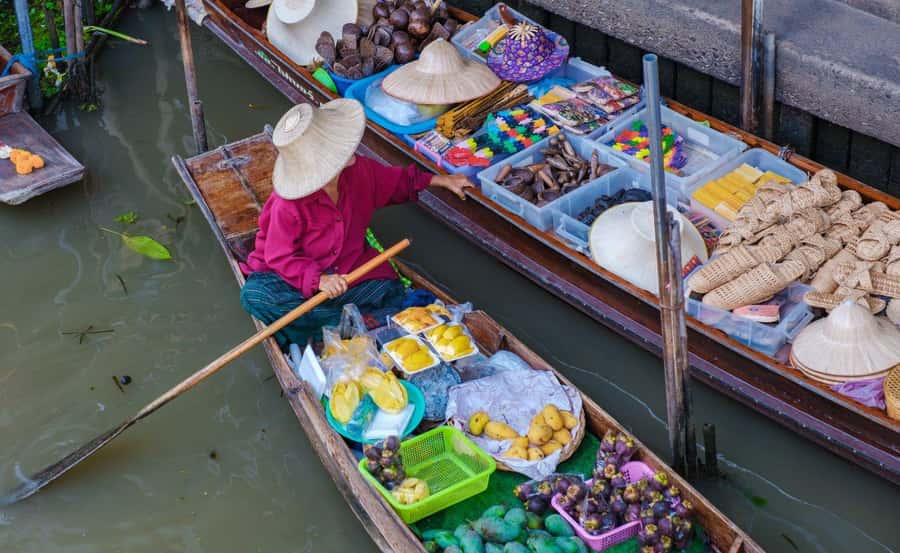 Bangkok : Damnoen Saduak & Train Market Car Excursion - Why these two markets make a good Bangkok day trip