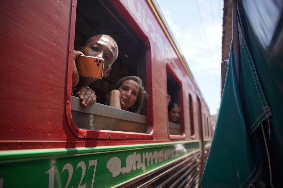 Bangkok: Maeklong Railway Market & Floating Market Tour - Should you book the Maeklong and floating market tour?