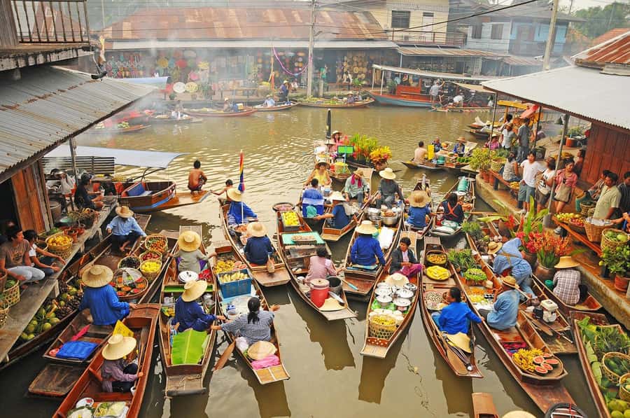 Bangkok: Maeklong Train Market & Floating Market Day Tour - The private ride from Bangkok