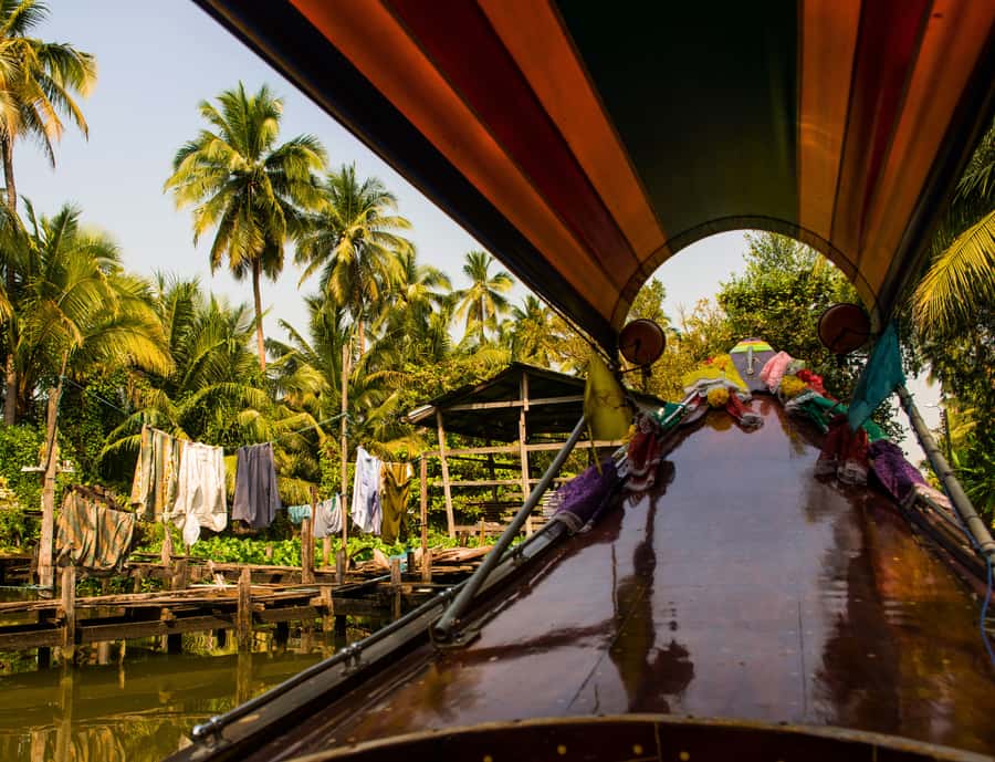 Bangkok: Private Damnoen Saduak Floating & Train Market Tour - Key points to know before booking