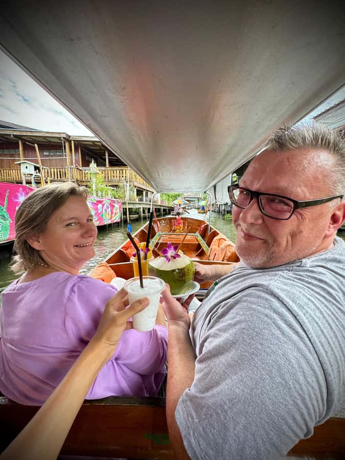 Bangkok: Private Floating Market and Train Market Experience - Why the private format matters