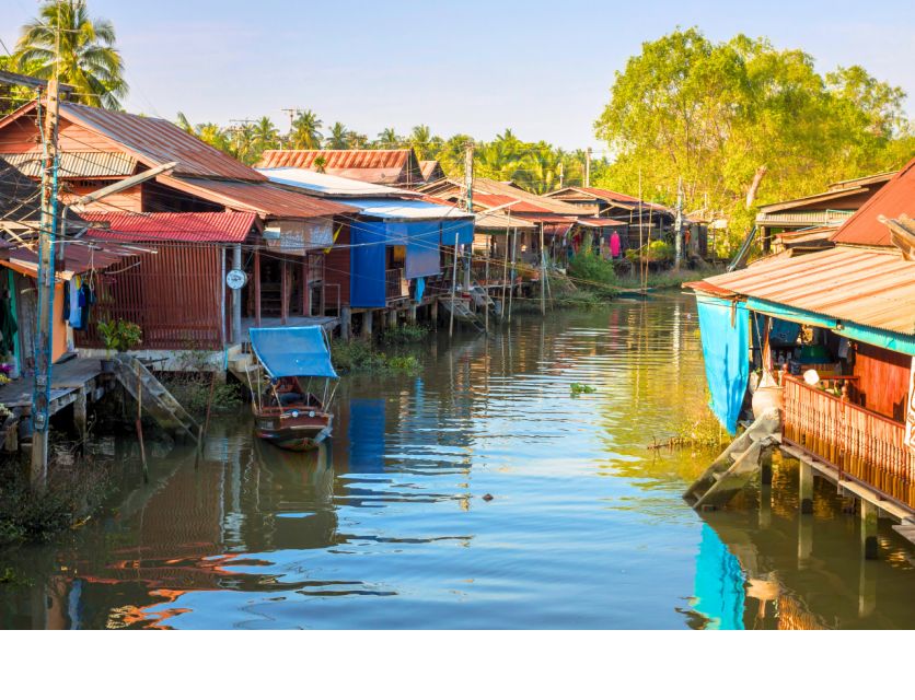 Bangkok: Private Floating & Railway Markets with Farm Visits - Is $290 Good Value for Three People?