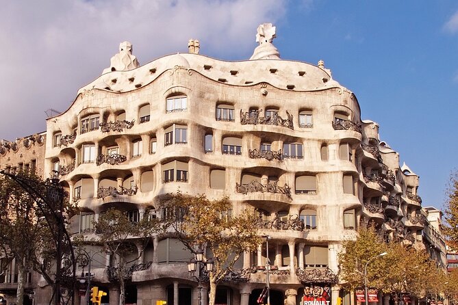 Barcelona Day Tour by High-Speed Train from Madrid. - Key points to know before booking