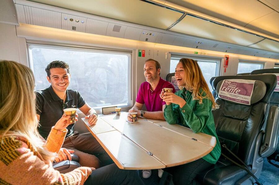 Barcelona: Girona Private Guided Tour by High-Speed Train - Entering Girona through the medieval center