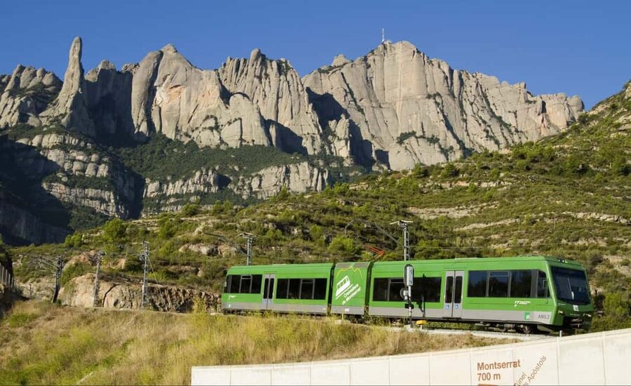 Barcelona: Montserrat, Black Madonna, Rack Railway & Liquors - The 70-minute coach ride from Barcelona