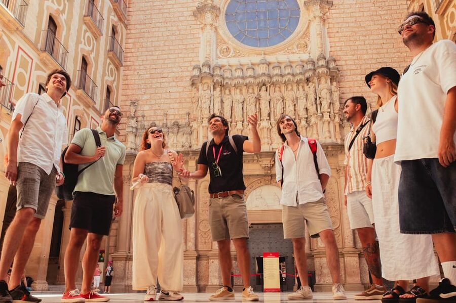 Barcelona: Montserrat with Winery, Lunch, and Train Options - Choosing between the three tour versions