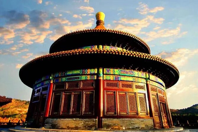 Beijing to Cheng De See Old Summer Resort By Bullet Train - Climbing toward the Little Potala Palace