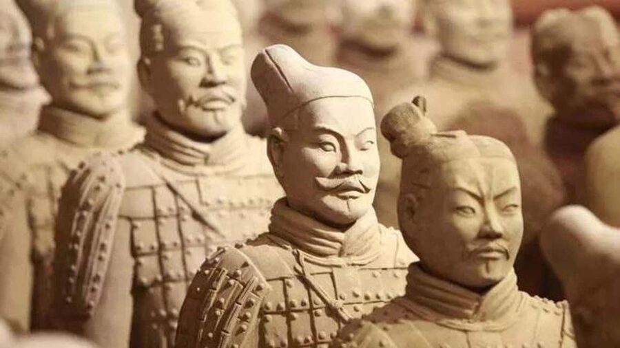 Beijing: Xi'an Terracotta Tour by Train-All Tickets Included - What the 4.5-hour bullet train ride is like