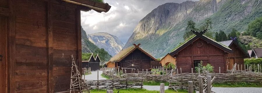 Bergen to Oslo: Private Nærøyfjord Cruise and Flåm Railway - Meeting the Viking world at Njardarheimr