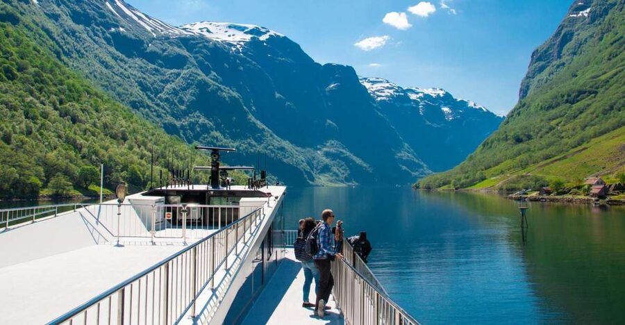 Bergen: Viking Village, Nærøyfjord Cruise & Flåm Railway - Key points to know before booking